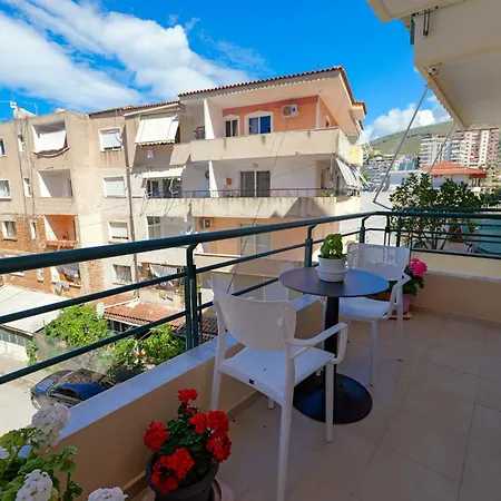 Florenc Lägenhet Sarandë