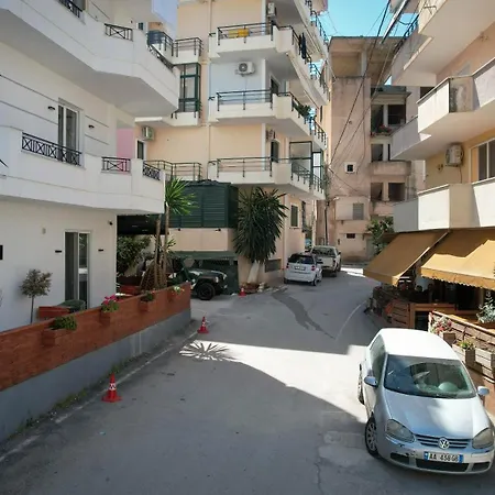 Florenc ساراندا